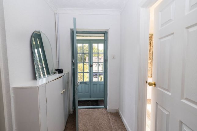 Ormonde Close, Cardiff photo 3