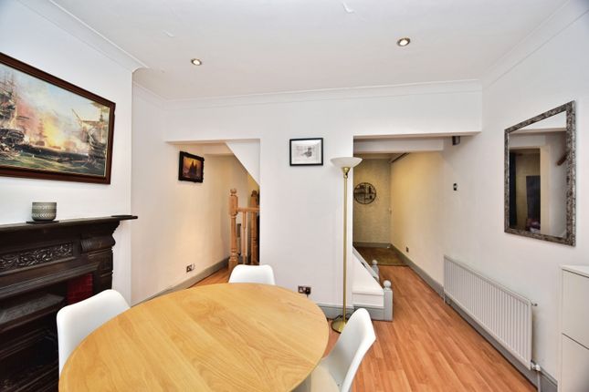 36, Coronation Road, Chatham photo 5