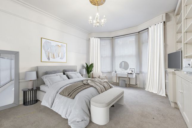 Flat for sale in Glentworth Street, London