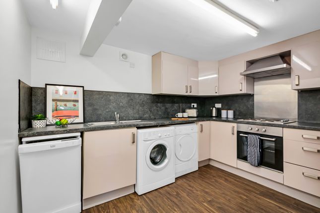 93, ROYAL PARK AVENUE, Leeds photo 4