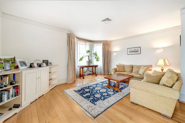 Flat for sale in Artillery Mansions, Victoria Street