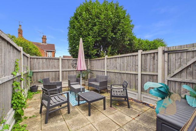 11 Morten Road, Colchester photo 4