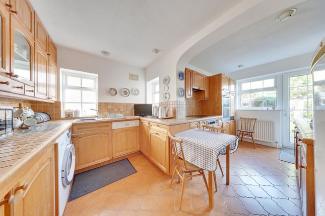 St. Leonards Rise, Orpington photo 3