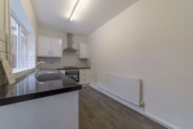 14, Edward Avenue, Nottingham photo 3
