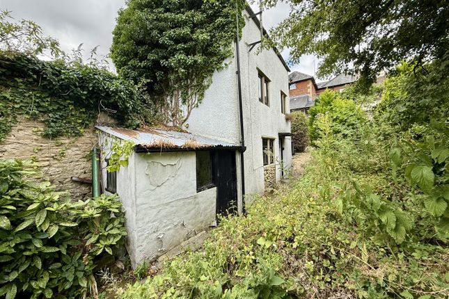 2-bed house on 48, St. Mary Street, Chippenham, £140,000