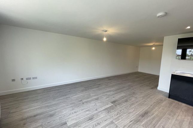 Flat, 14 Copenhagen Row, Wellington Way, Waterlooville photo 3