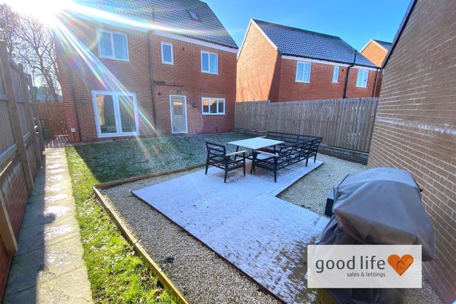 23, Starflower Close, Sunderland photo 4