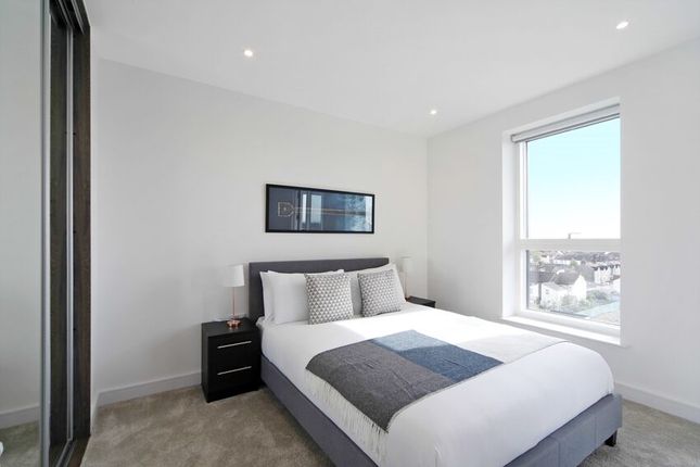 Studio for sale in Accolade Avenue, Southall
