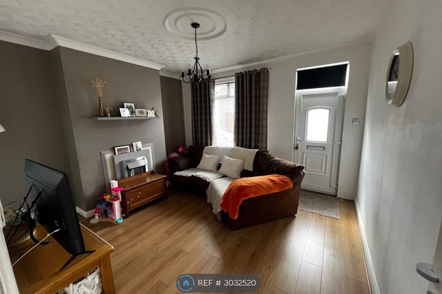 Station Road, Wombwell, Barnsley photo 3