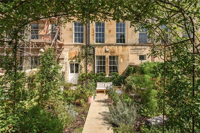 Garden Flat, 32, Marlborough Buildings, Somerset photo 3