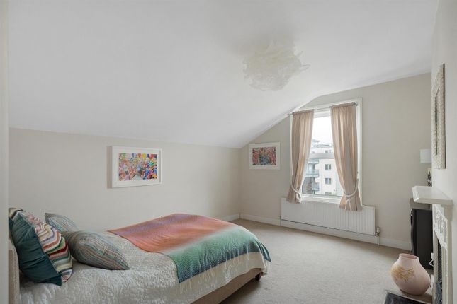 End terrace house to rent in Peckham Rye, Peckham, London
