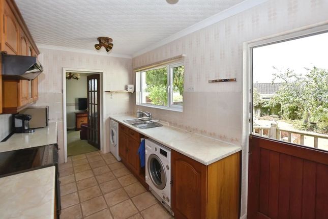 17, Orchard Close, Kingsteignton photo 4