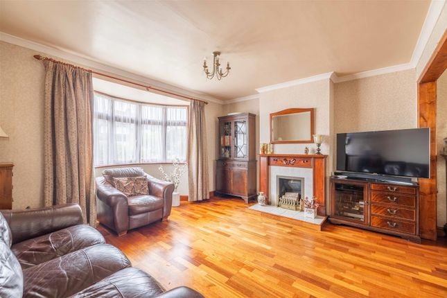 25, Blenheim Road, Slough photo 4
