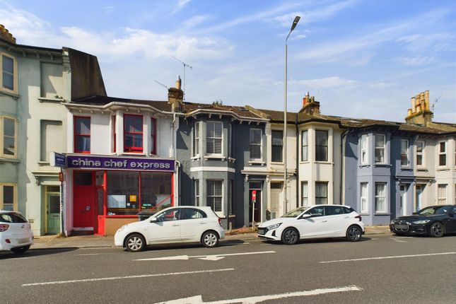 Thumbnail Terraced house to rent in Beaconsfield Road, Brighton