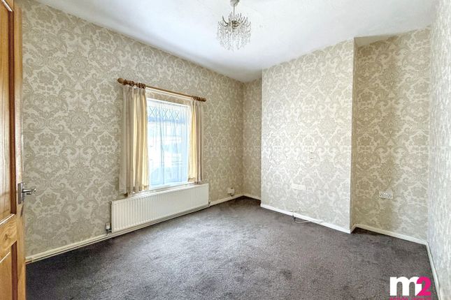 1, Camelot Place, Newport photo 3