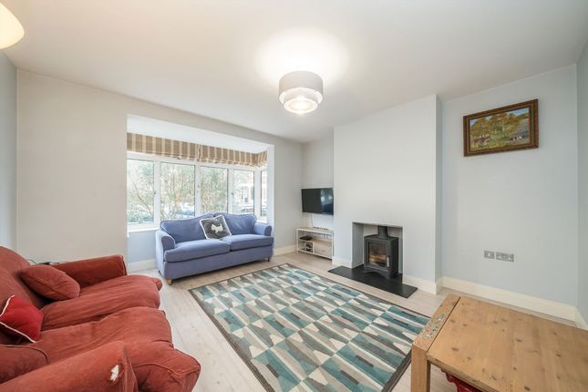 24, Holmes Road, Twickenham photo 2