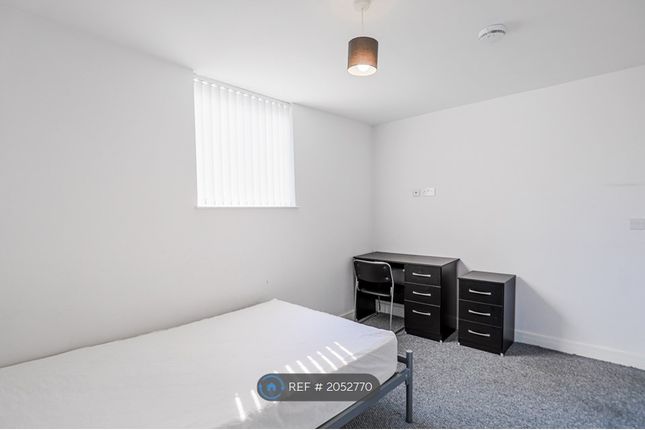 End terrace house to rent in Irving Road, Coventry