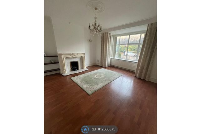 Downstairs Bedroom Or Living Room