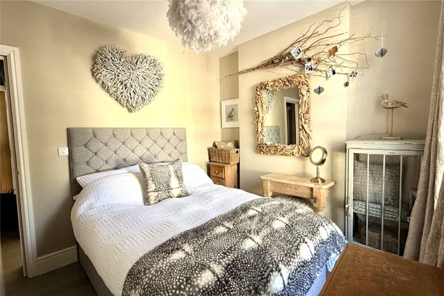 Flat 1, Aberdeen House,, Chapel Street, Devon photo 5