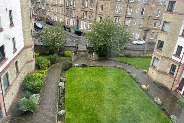 Thumbnail Flat to rent in Dalgety Road, Edinburgh