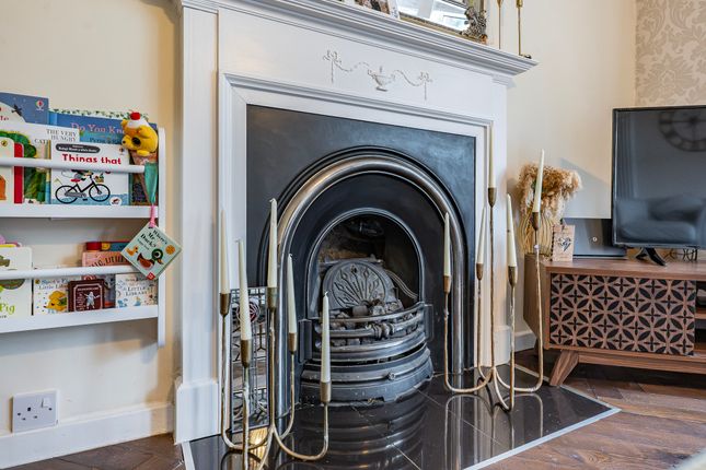 83 Blairbeth Road, Burnside, Glasgow photo 5