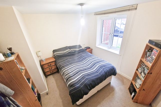 Flat for sale in Jenkinson Grove, Armthorpe, Doncaster