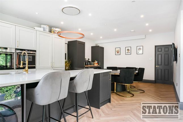 10, Richmond Road, Hertfordshire photo 4