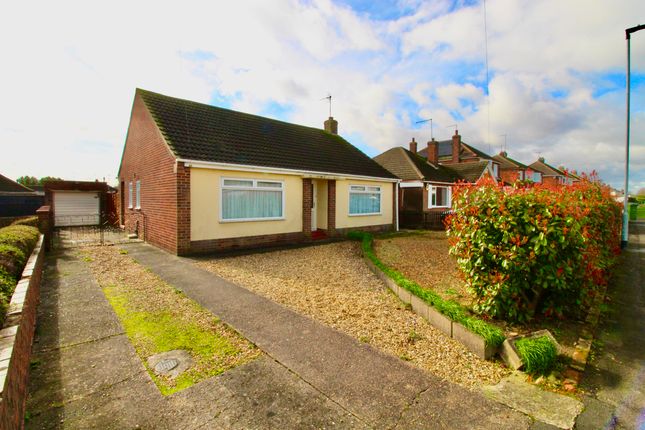 Thumbnail Detached bungalow for sale in Southfields Avenue, Stanground, Peterborough