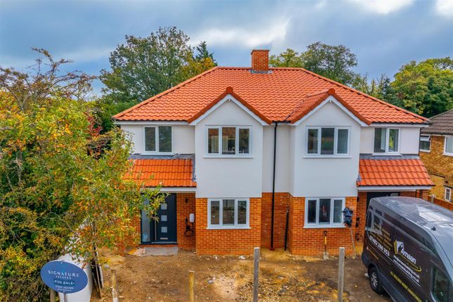 3-bed house on 134B, Woodmere Avenue, Watford, £600,000
