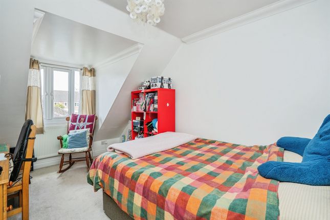8, Hamilton Close, Waterlooville photo 4