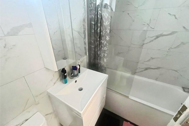 12a, London Road, Twickenham photo 4