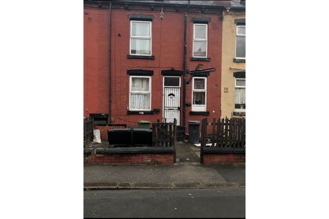 Thumbnail Terraced house for sale in Westbourne Mount, Leeds