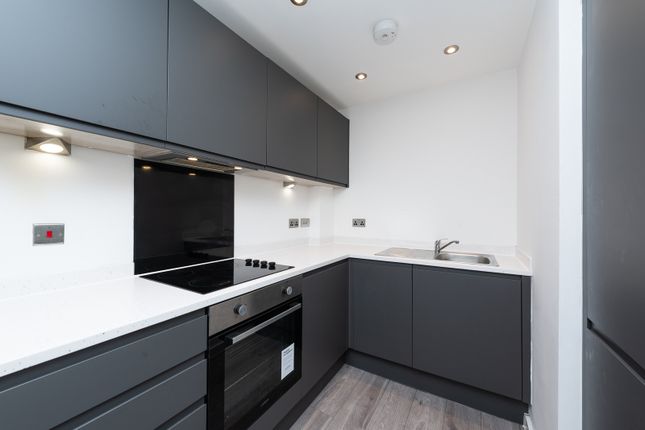 Apartment 810, Park Central, Liverpool photo 2