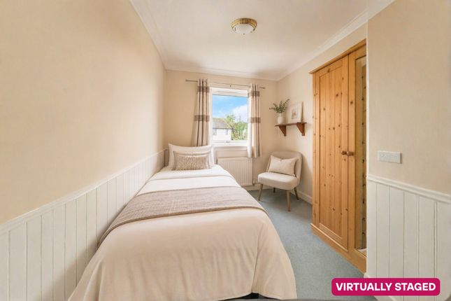 10 Locherburn Place, Johnstone photo 4