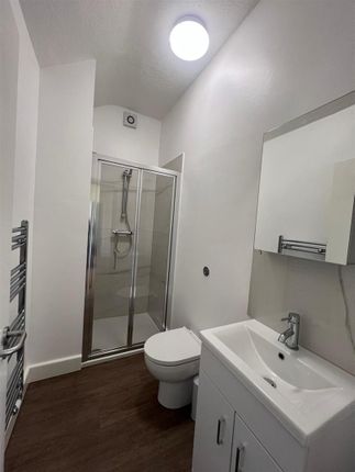 Annexe 2, Flat 4, Oster House East, Lavender Crescent, St. Albans photo 4