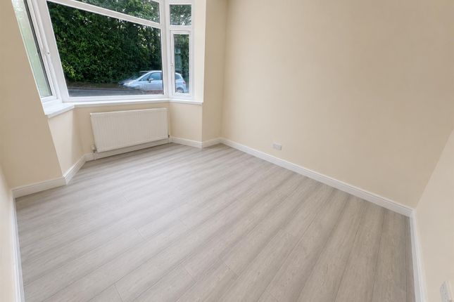 3, Bentley Mill Lane, Walsall photo 2