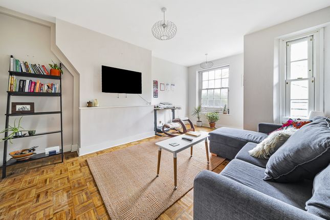 Thumbnail Flat for sale in Vauxhall Street, London