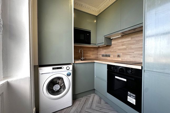 GFF, 20, Elm Place, Bath photo 3