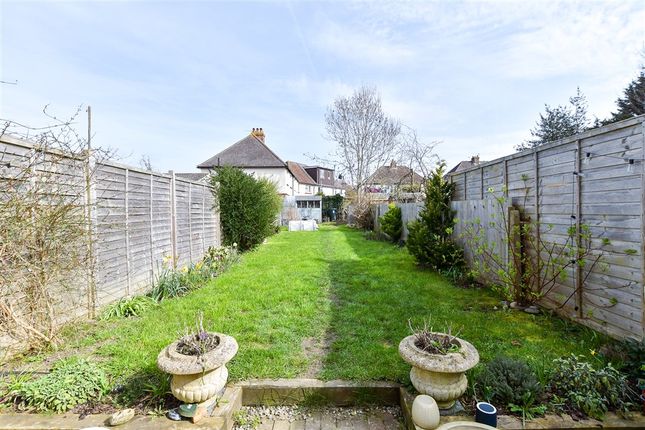 St. Philip's Avenue, Maidstone photo 3