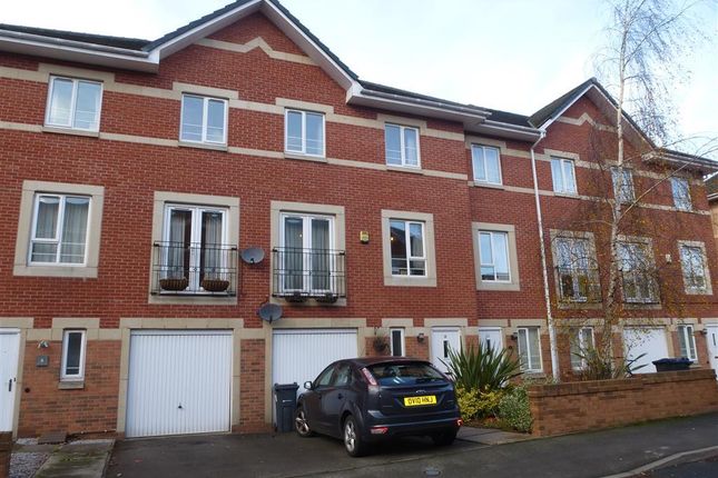 Town house to rent in Keepers Close, Hockley, Birmingham