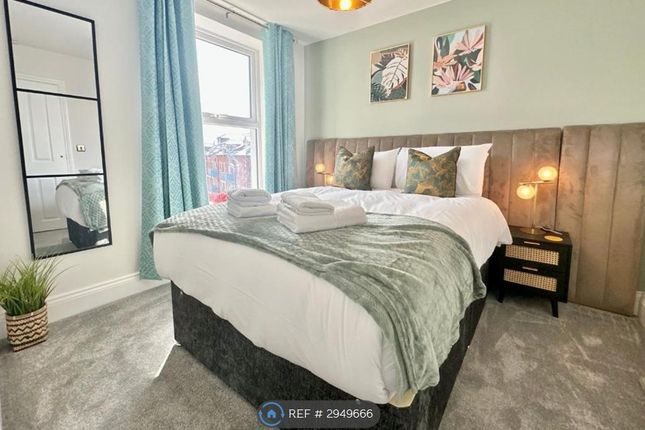 Apartment, Blenheim Terrace, Scarborough photo 5