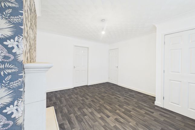 14, Wood Vale, St Helens photo 3