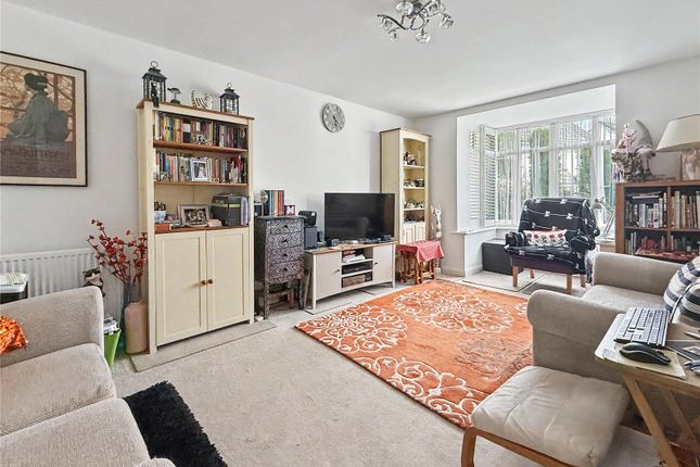 23, Kerswell Close, Devon photo 4