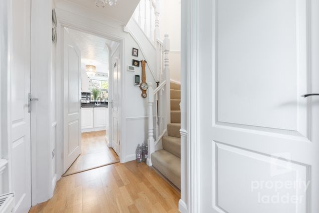 32, Columbine Road, Norwich photo 2