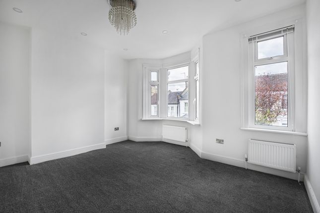 Terraced house for sale in Lucknow Street, London