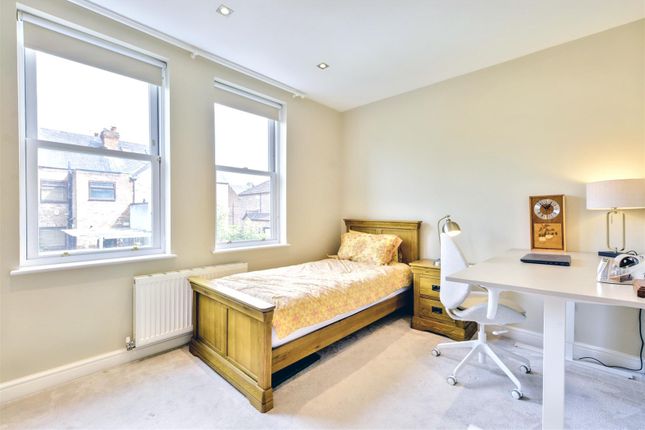 Bedroom 2_2.Jpeg