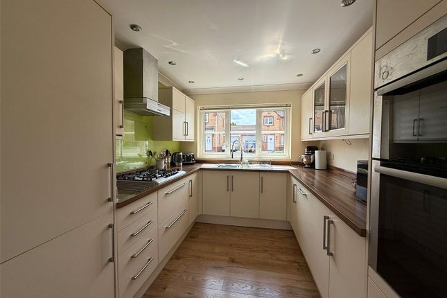 14, Higher Westlake Road, Barnstaple photo 3