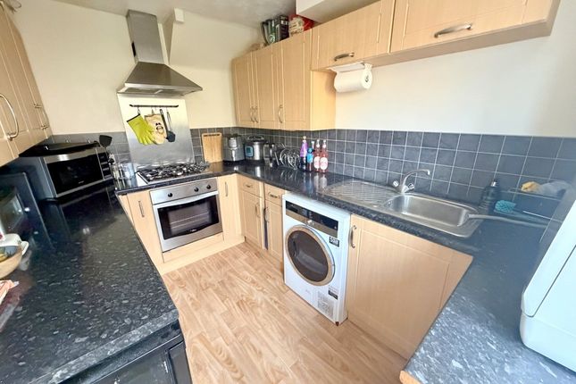 28, Broadmayne Road, Poole photo 3