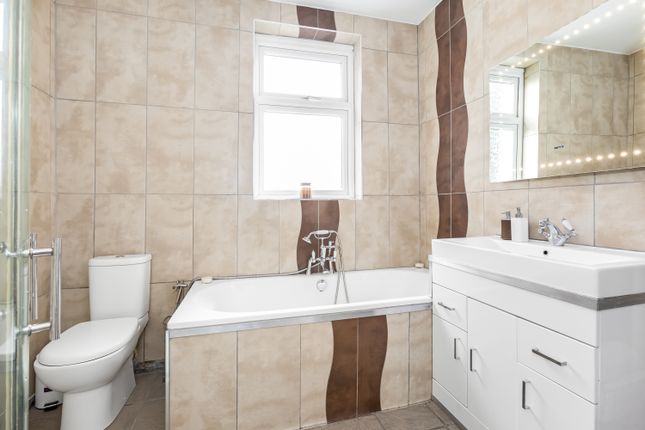 Semi-detached house for sale in Ashgrove Road, Bromley