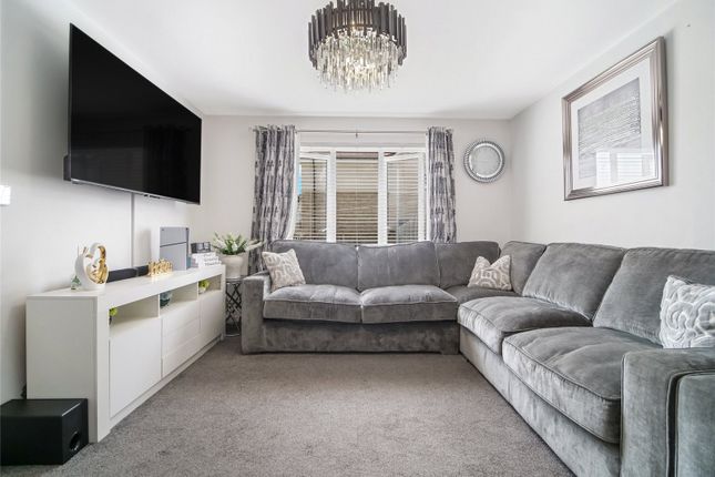 90, Machrie Way, East Ayrshire photo 3